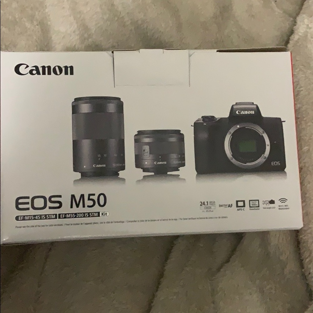 EOS M50 Canon Camera Kit Two lenses